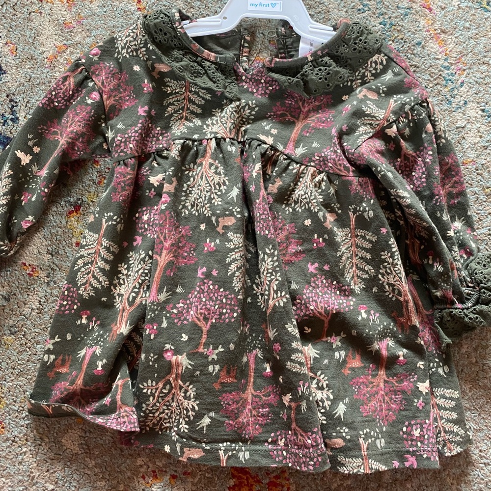 Baby dress.